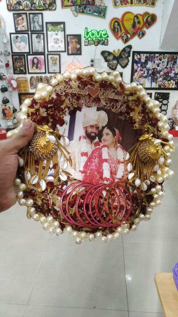 Varmala preservation in Uttam Nagar, Delhi , Wedding Garland flower Resin Art near me