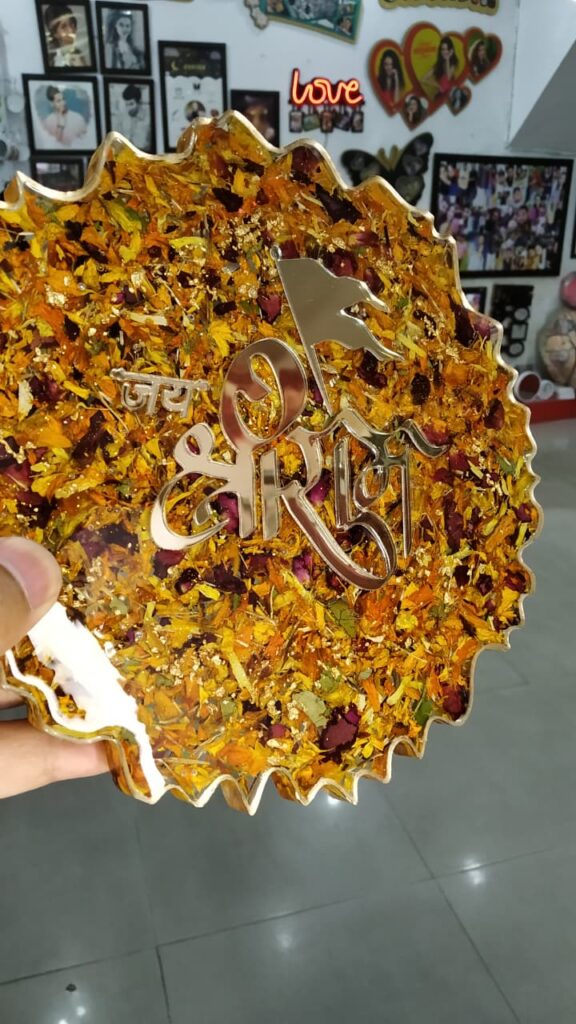 Varmala preservation in Uttam Nagar, Delhi , Wedding Garland flower Resin Art near me
