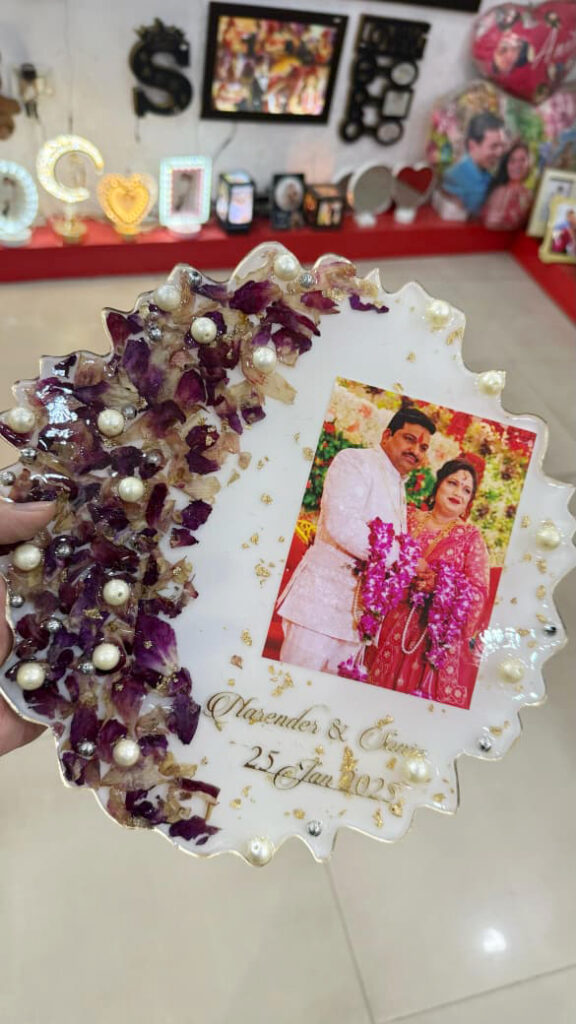 Varmala preservation in Uttam Nagar, Delhi , Wedding Garland flower Resin Art near me