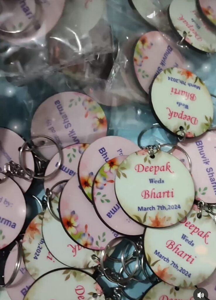 wedding return gift Keychain Printing in uttam Nagar, Delhi
